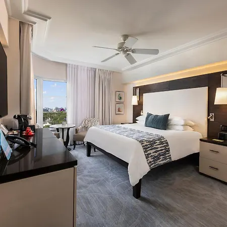 The Palms Hotel & Spa-2