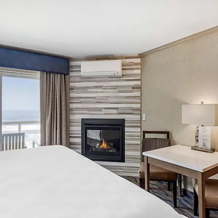 Elizabeth Oceanfront Suites, An Ascend Collection Hotel-3