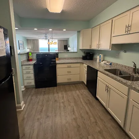 Club Regency At Regency Towers-3
