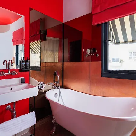 Scarlet Hotel-3