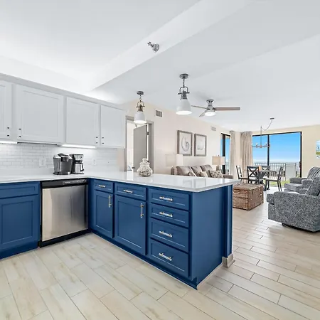 Romar Place 103-3