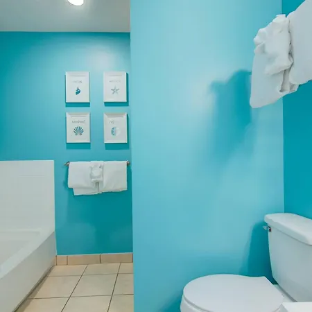 3 C, Three Bedroom Townhome-3
