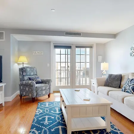 Grand Victorian #403 By Bayley Vacation Rentals-2