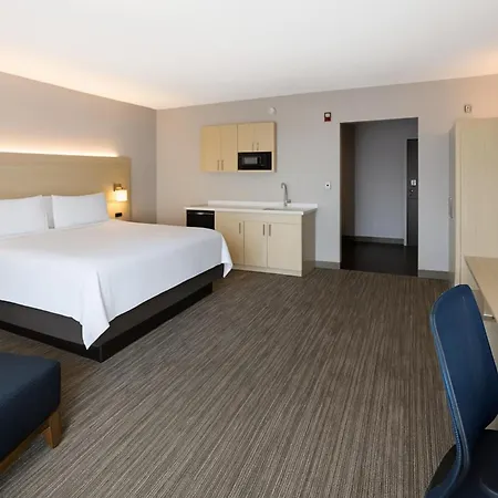Holiday Inn Express & Suites Ft Myers Beach-Sanibel Gateway By Ihg-3