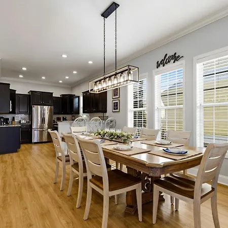 Sands Beach House 305-3