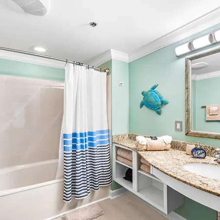 Splash Resort Luxury Pools Lazy River Water Parks Sept Still Available-3