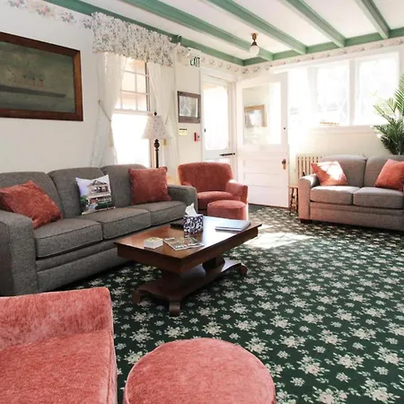 Saltwood House-2