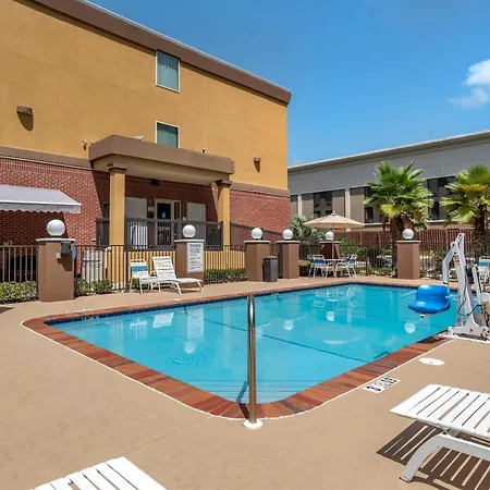 Comfort Suites Biloxi/Ocean Springs-2