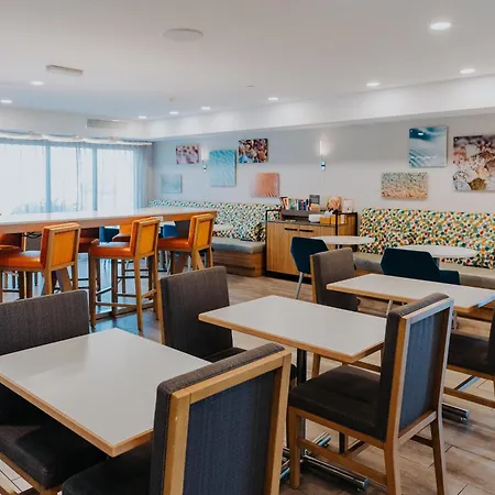 Hampton Inn Rehoboth Beach-2