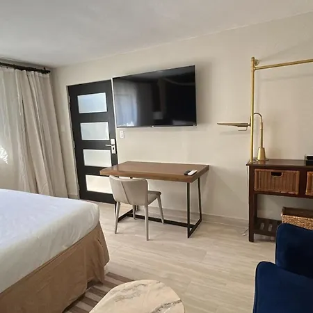 Metro Art Hotel-3