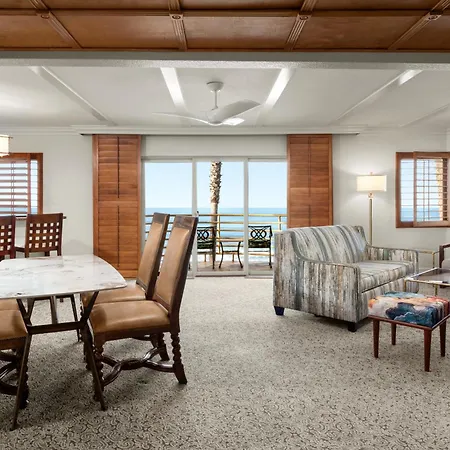 Pacific Terrace Hotel-2