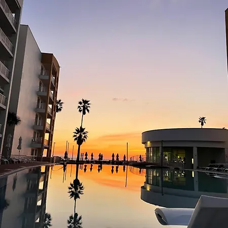 Peninsula Island Resort & Spa - Beachfront Property At South Padre Island-3