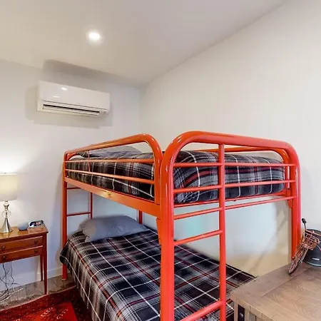 Mariners Court - 4 Laurel St Unit 219-3