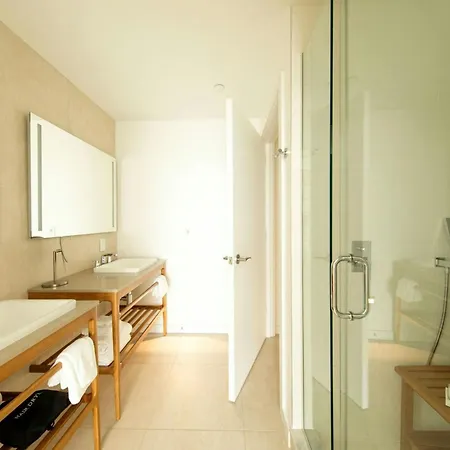 The Sarasota Modern, A Tribute Portfolio Hotel-2