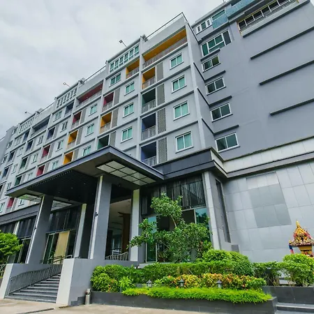Elite Suites Patong-3