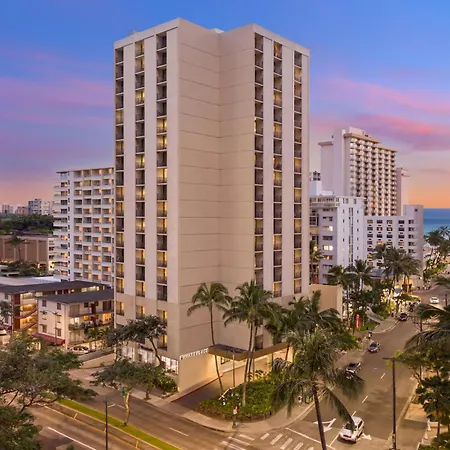 Hyatt Place Waikiki Beach-2