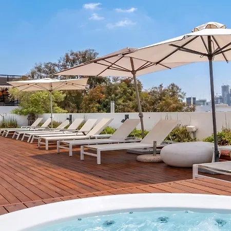 Jacob Shenkin Hotel-3