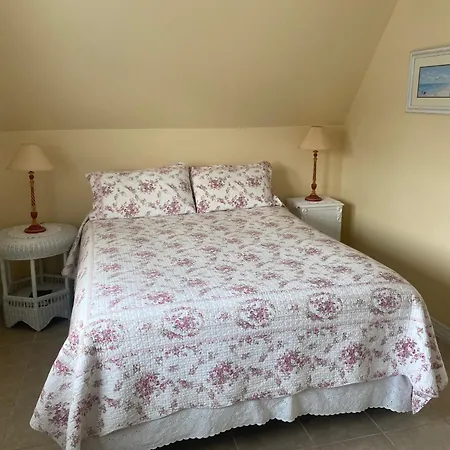 Angie'S Guest Cottage-2