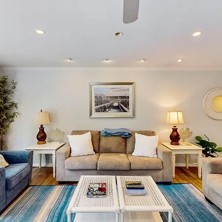 28 Tupelo Road-2