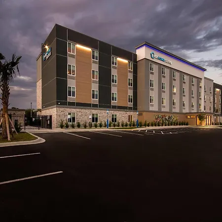 Everhome Suites Panama City Beach - 30A-3