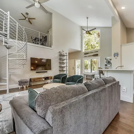 16 Troon Drive-2