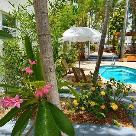 North Beach Hotel-2