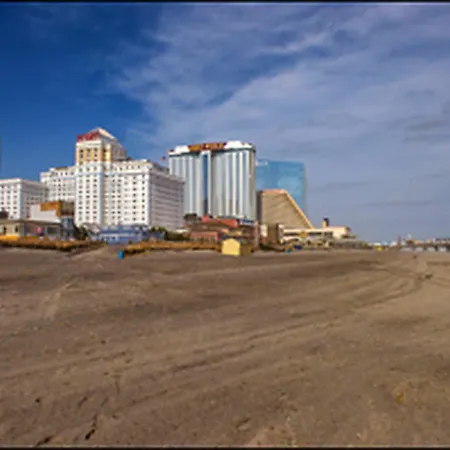 Super 8 By Wyndham Atlantic City-2