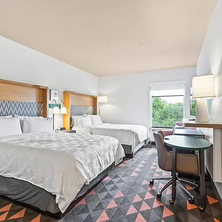 Holiday Inn - St. Petersburg West By Ihg-2