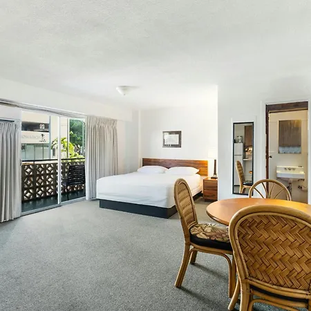 Royal Grove Waikiki-3