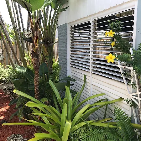 Inn Leather Guest House-Gay Male Only-2