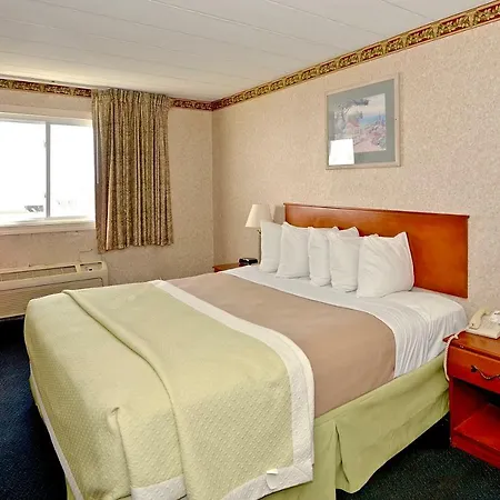 Days Inn By Wyndham Atlantic City Beachblock-2