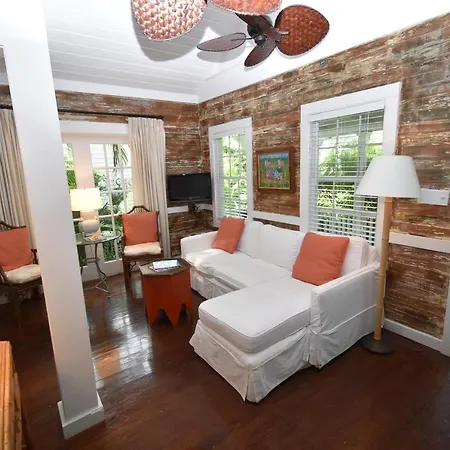 Simonton Court Historic Inn & Cottages-2