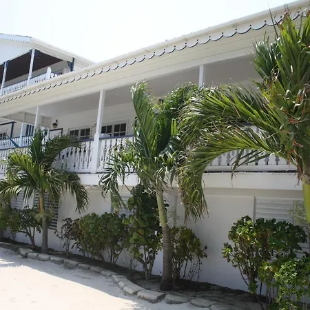 Holiday Hotel-2
