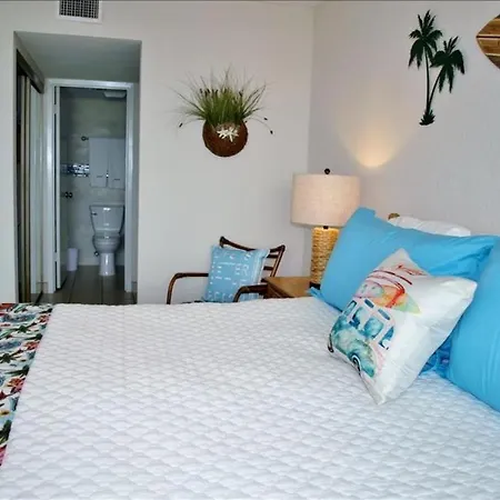 Saida IV Condos S4704-3