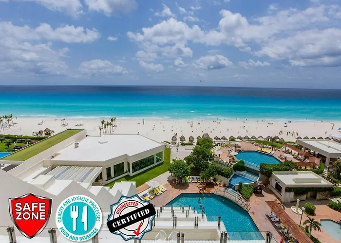 Condo In Ocean Front Resort Cancun