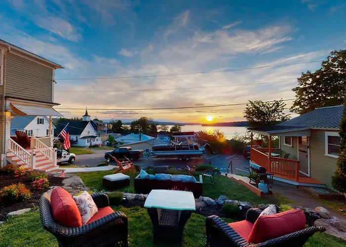The Lakeview Inn & Cottages Weirs Beach