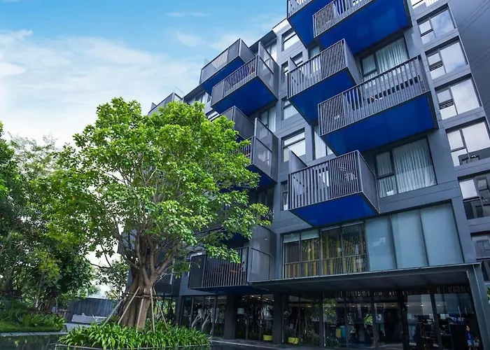 The Deck Patong By Vip Aparthotel