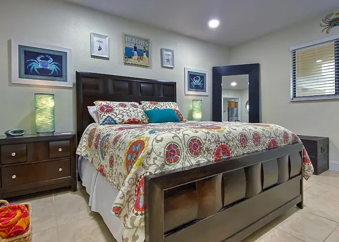 Royal Orleans 111 Villa St. Pete Beach