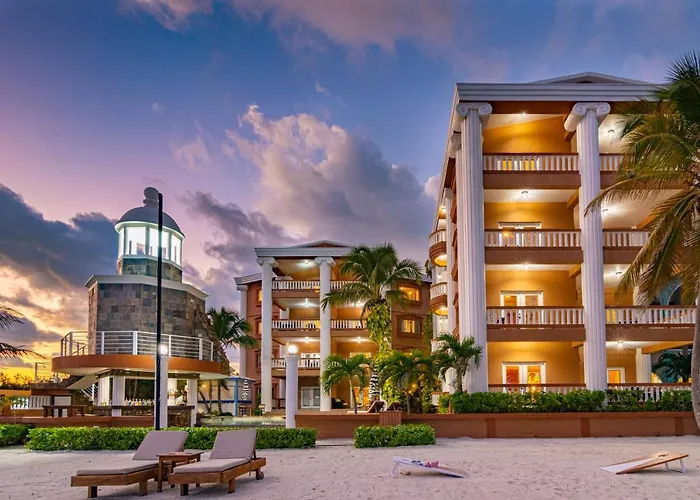 Lighthouse Beach Villas San Pedro 