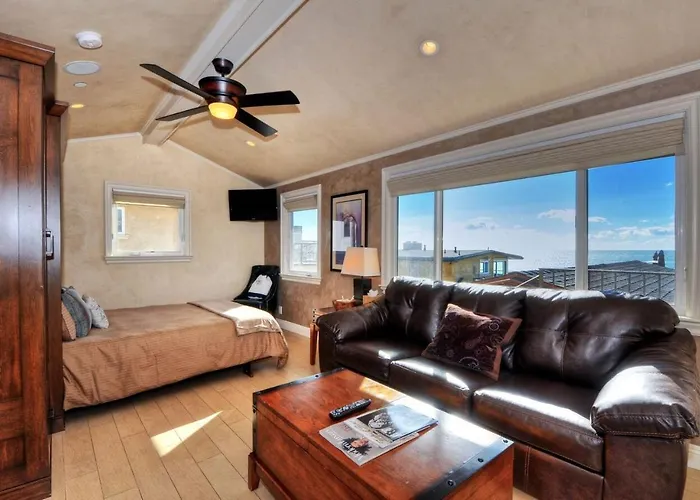 Villa D'Arte At The Retreat In Laguna Beach