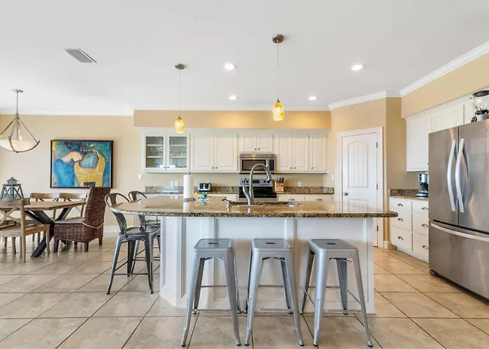 "Heavenly Sunrise"-Gulf-Front Home Wpool Great Location! "Alvacationrentals" Orange Beach