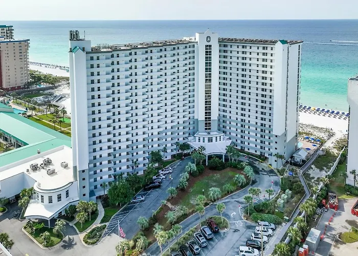 Beachfront Retreat- "The Getaway" Destin