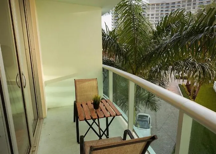 Tides Condominiums Hollywood