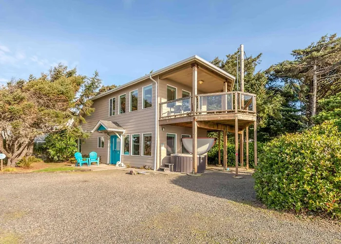 The Lookout Villa Newport