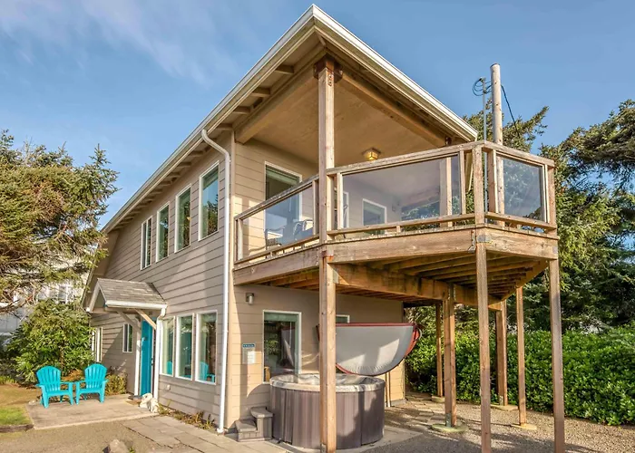 The Lookout Villa Newport