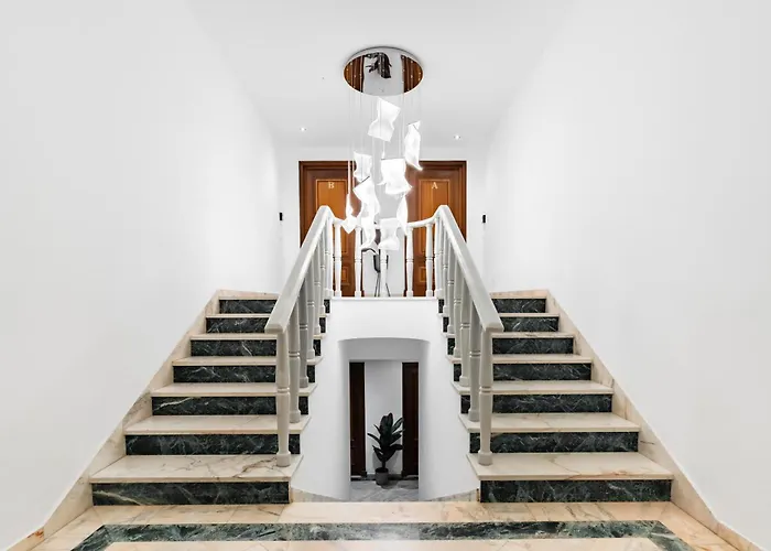 Puerto Banus Beach Apartments Marbella