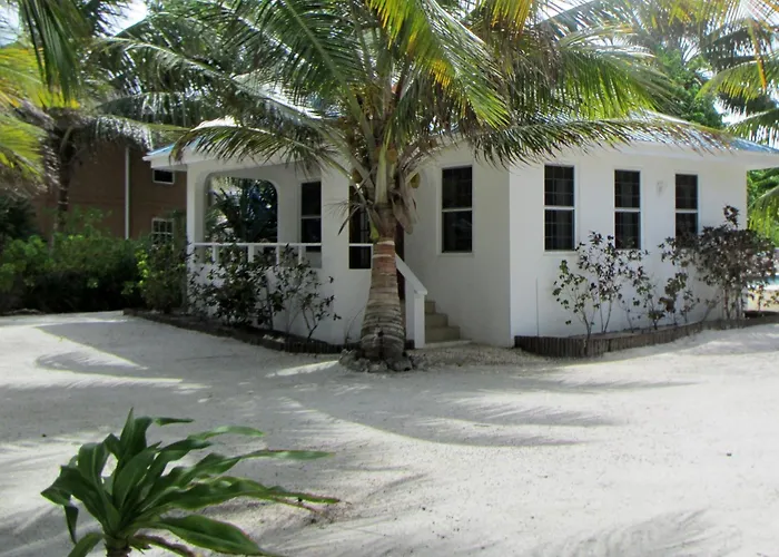 Cocotal Inn And Cabanas San Pedro 
