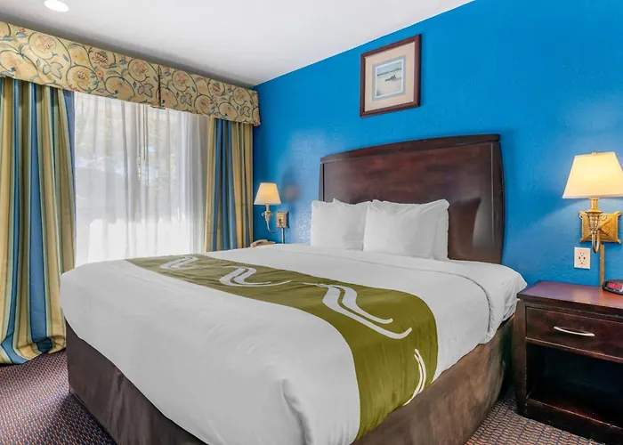 Quality Inn Sarasota North Near Lido Key Beach