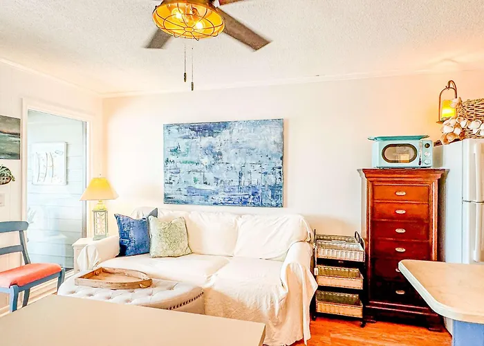 The Blue Pearl Oceanfront Modern At Sea Cabin W Pool Myrtle Beach