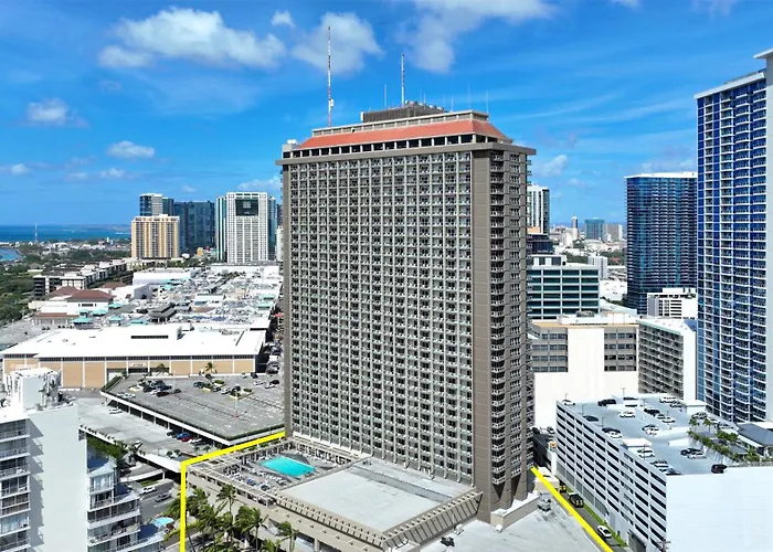 Ocean View Room At Ala Moana Hotel- Fees Include Honolulu
